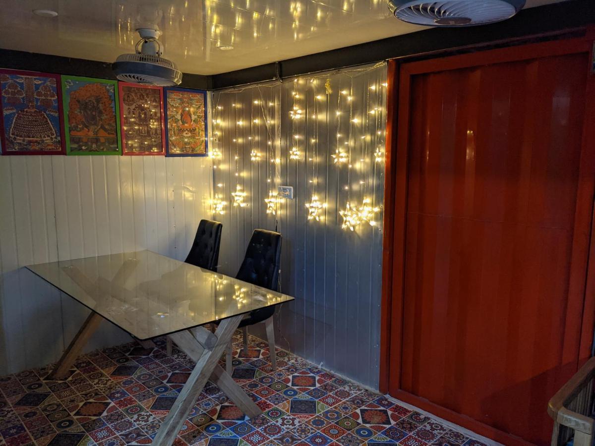 Hotel The Cube Stay 뉴델리 외부 사진